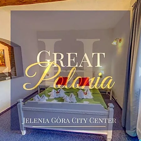 Great Polonia Center 옐레니아구라